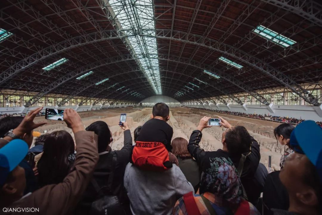 汉服一日游西安攻略,西安大唐不夜城汉服