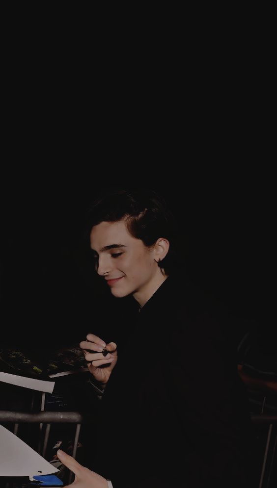 天生一张“落寞”王子的脸,奶里奶气的卷发是上辈子拯救了天使?