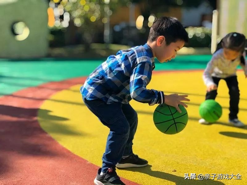 球球球球球球球，好玩得很啊