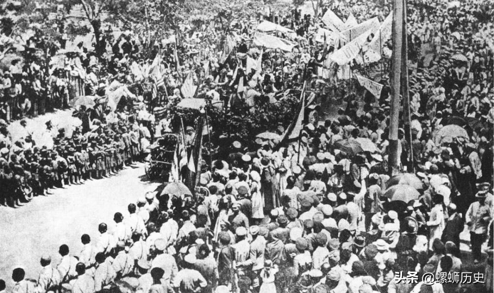 即使命运不公也勇敢面对,即使命运不公也仍负重前行