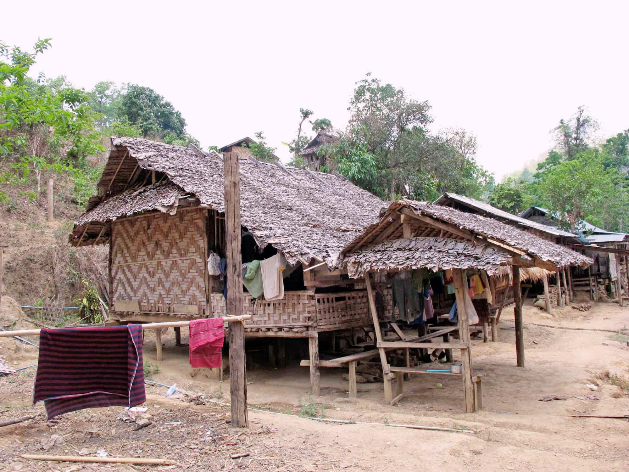 长颈族部落,泰国长颈村介绍