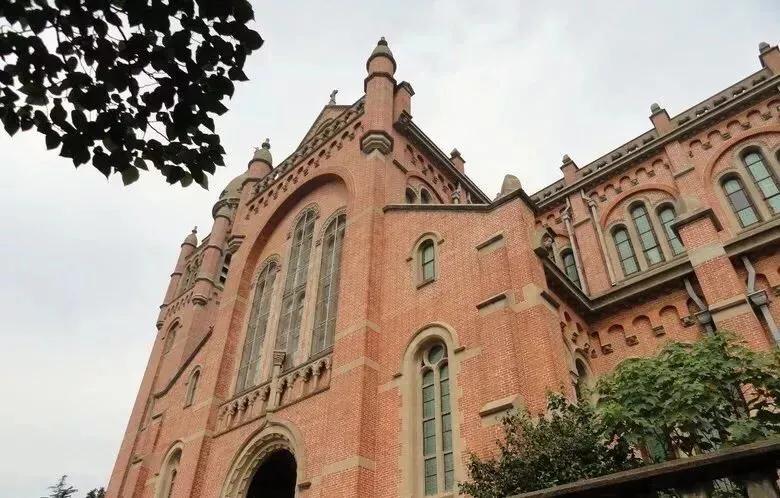 上海地铁沿线景点全部免费,上海地铁11号线上海赛车场