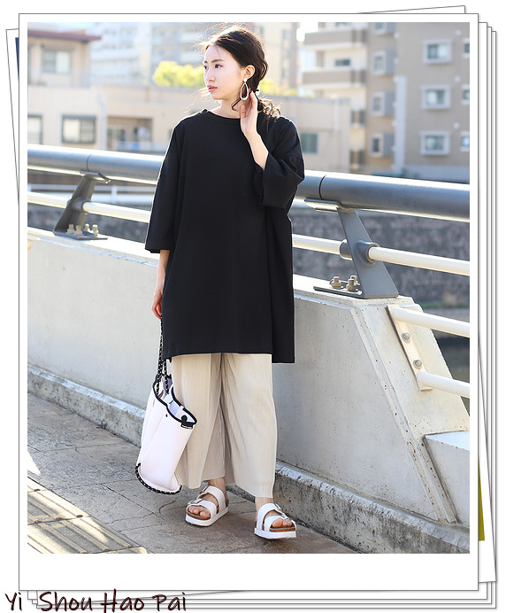 夏季黑色连衣裙穿搭图片大全,时尚穿搭黑色连衣裙时尚又修身