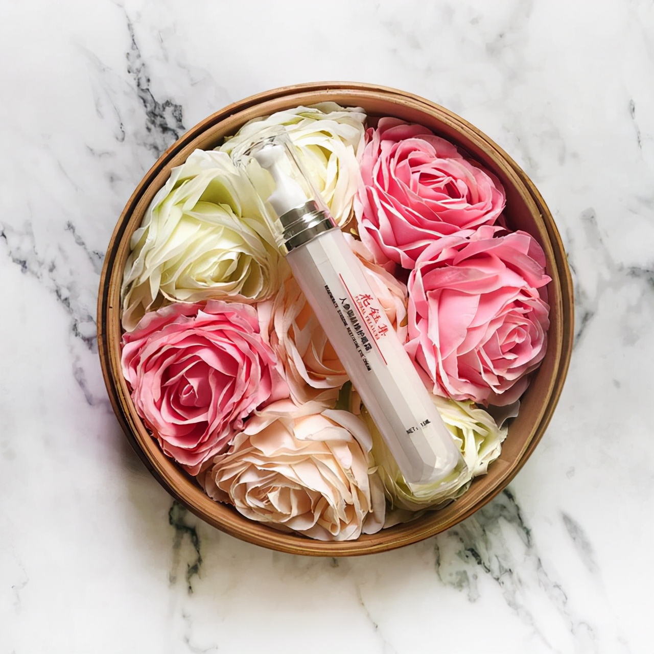 眼霜淡化细纹保湿推荐,超好用的眼霜套装淡化眼角和细纹