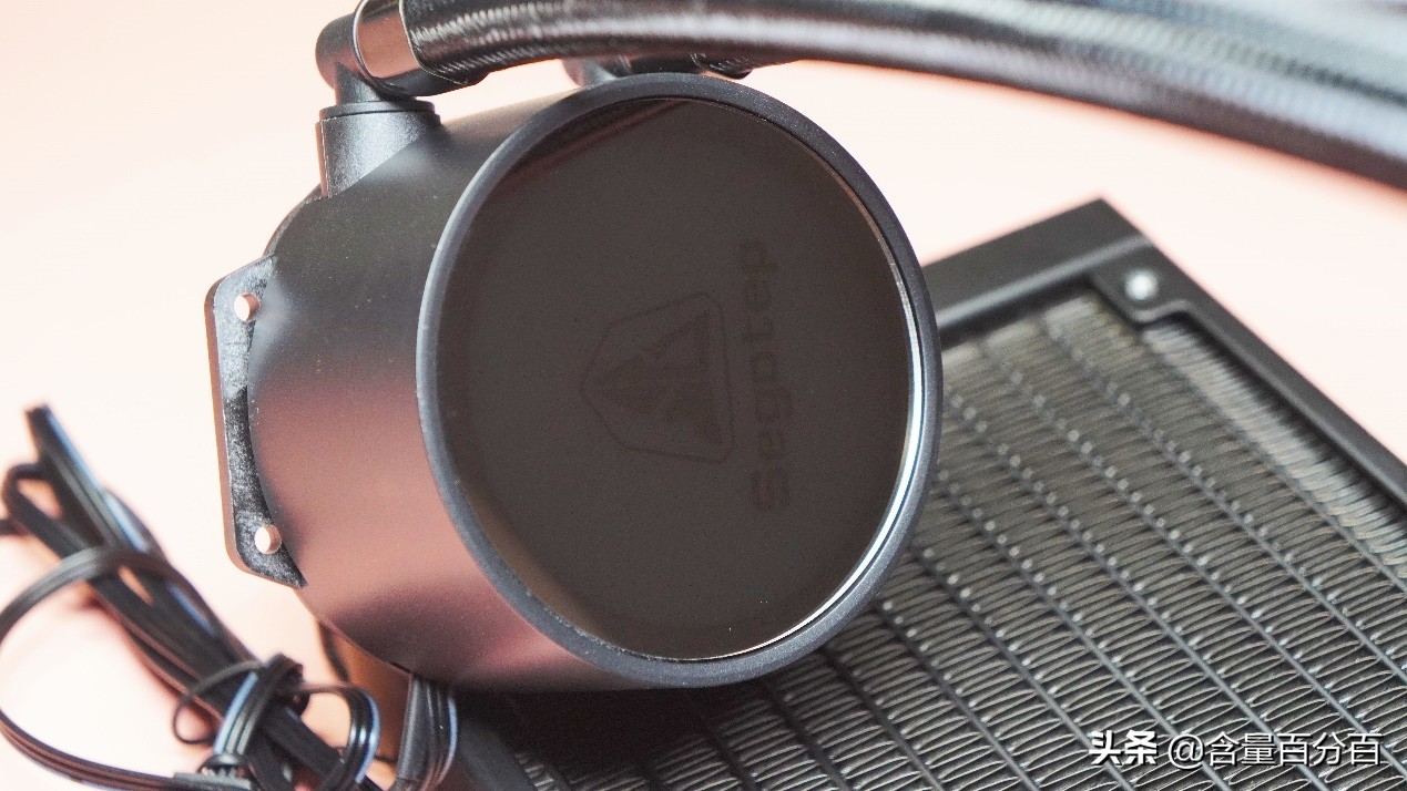 鑫谷冰箱360水冷,支持tr4的水冷