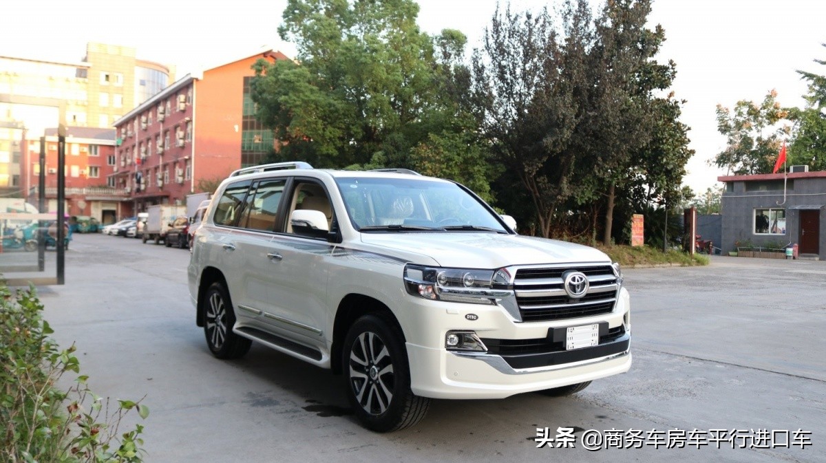 兰德酷路泽陆巡4.0tv6越野视频,2019丰田兰德酷路泽陆巡4500