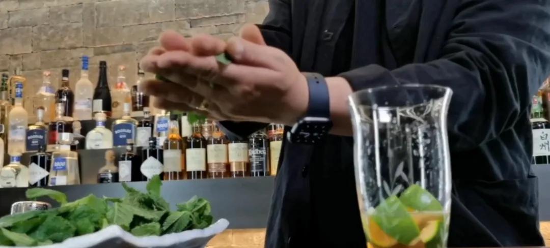 世界莫吉托地理:从暧昧甜水到地球饮料