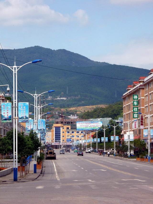 分享老照片，带你走进十年前的宝轮，还是那样的美