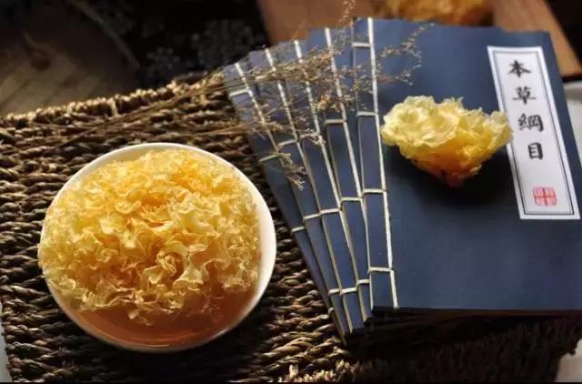 男人肾虚出冷汗吃什么,男人肾虚出虚汗吃什么药呢