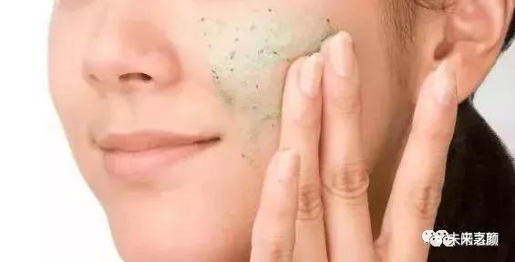 维生素e直接涂在脸上可以祛皱吗,维生素e的正确擦脸方法