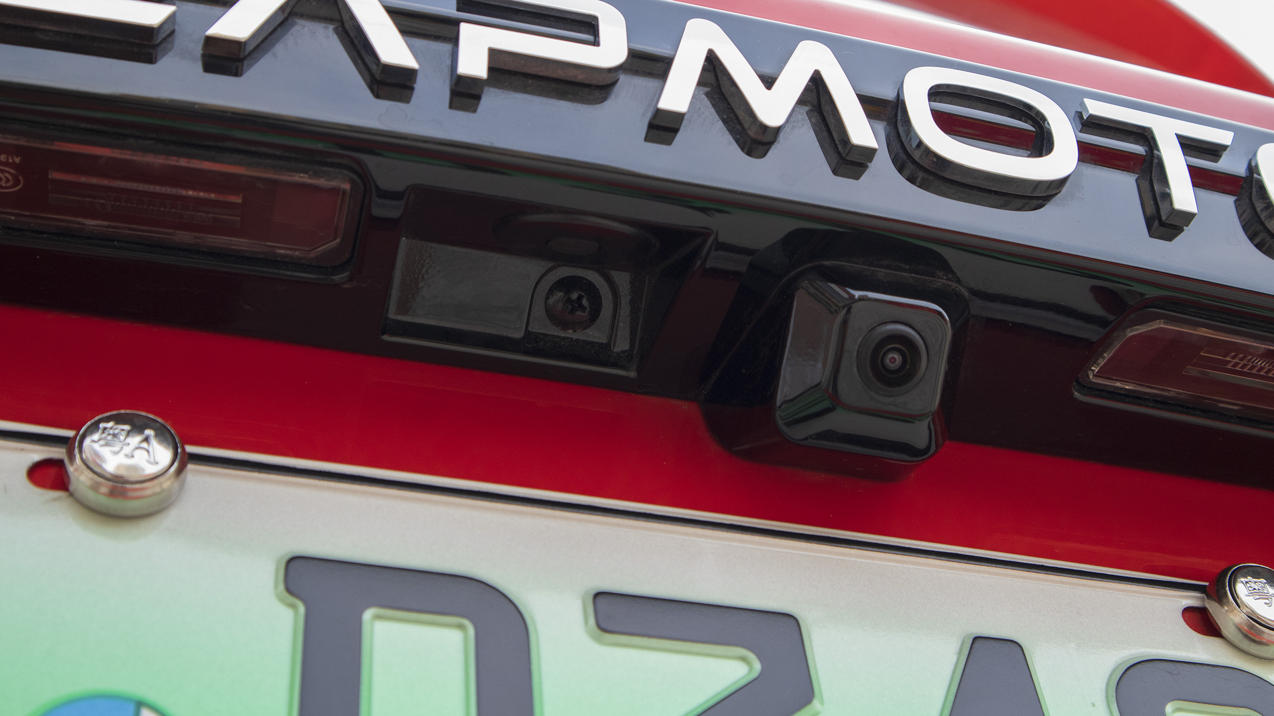 403公里续航,零跑t03310轻享版深度体验