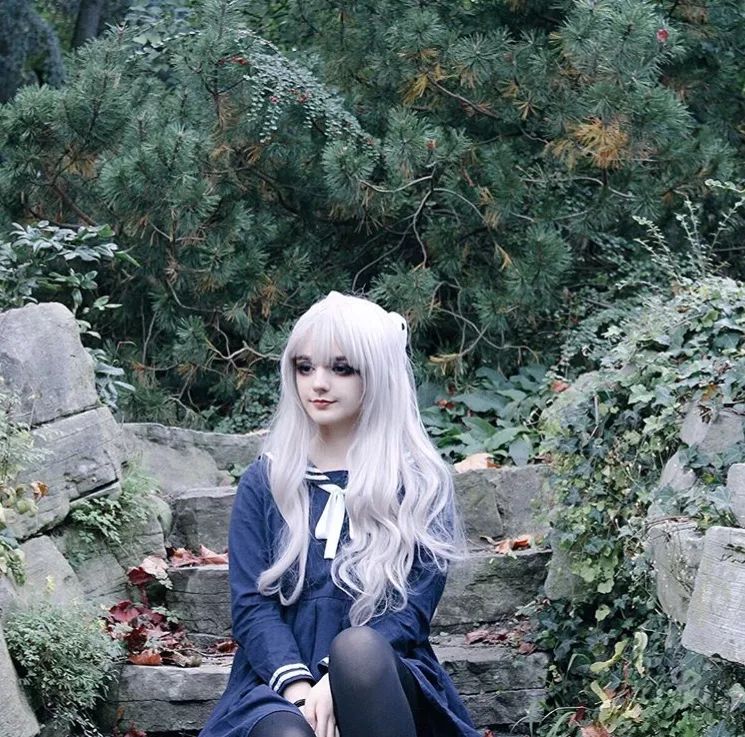 女孩酷似迪丽热巴！还是个日本JK制服爱好者