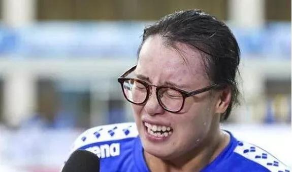 烤瓷牙套里的牙烂了有什么症状,烤瓷牙牙套里的牙烂了怎么处理