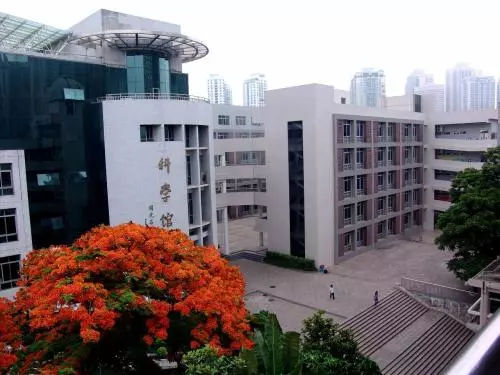 深圳公办高中录取分数线排名,深圳私立高中高考升学率排名