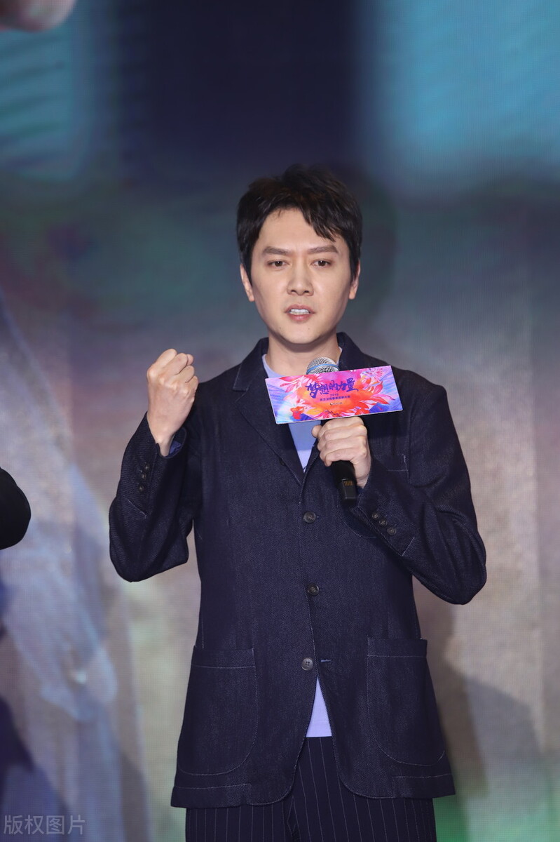 冯绍峰赵丽颖罗晋唐嫣对比,赵丽颖罗晋唐嫣冯绍峰