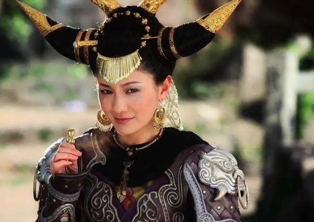 这些小孩的发型，你见都没见过