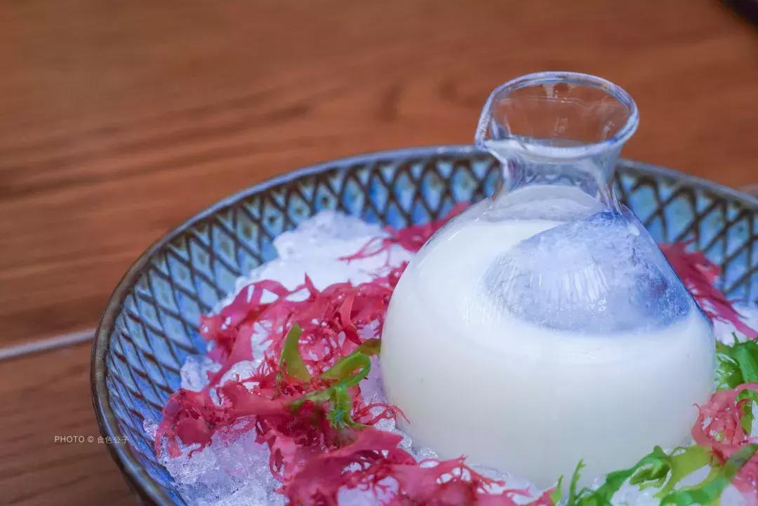 美狮美高梅vip酒店,美狮美高梅酒店湖景表演