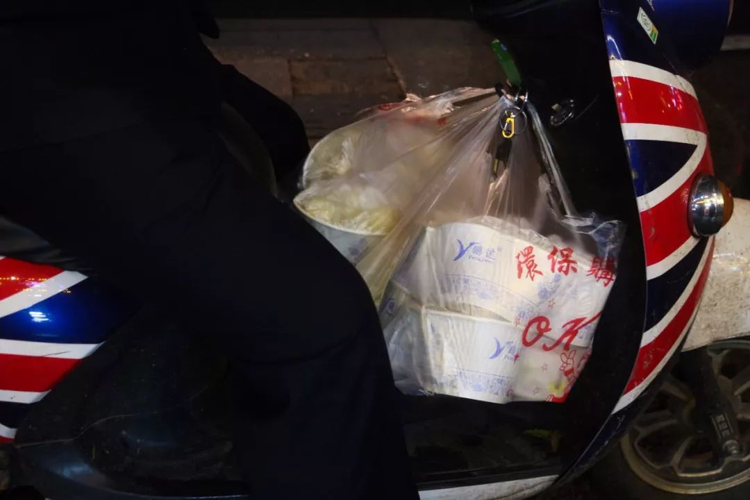 晚上12点后还营业的美食店,晚上10点后还营业的饭店