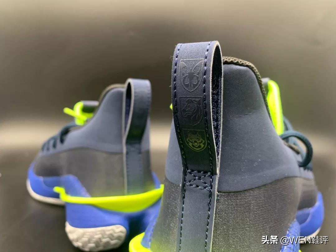 致敬粉丝！鞋面、中底再升级，库里7*开代**箱解读，你觉得如何？