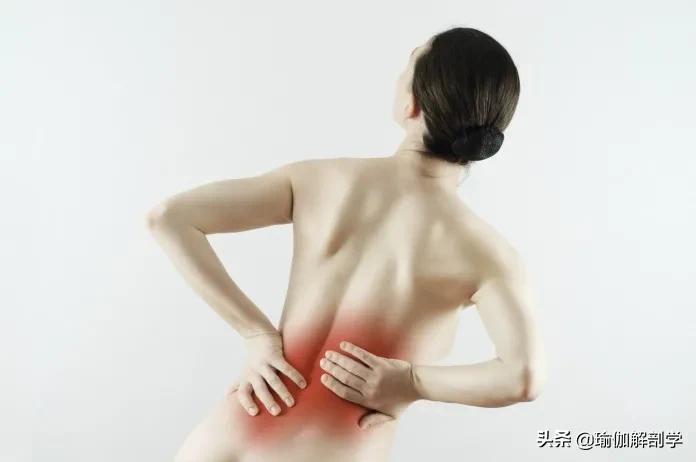 久坐瑜伽缓解腰部僵硬,缓解久坐腰痛的瑜伽动作