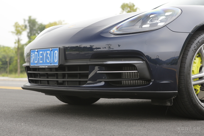 保时捷panamera混动深度测试 (全新保时捷panamera4s 2.9t试驾感受)