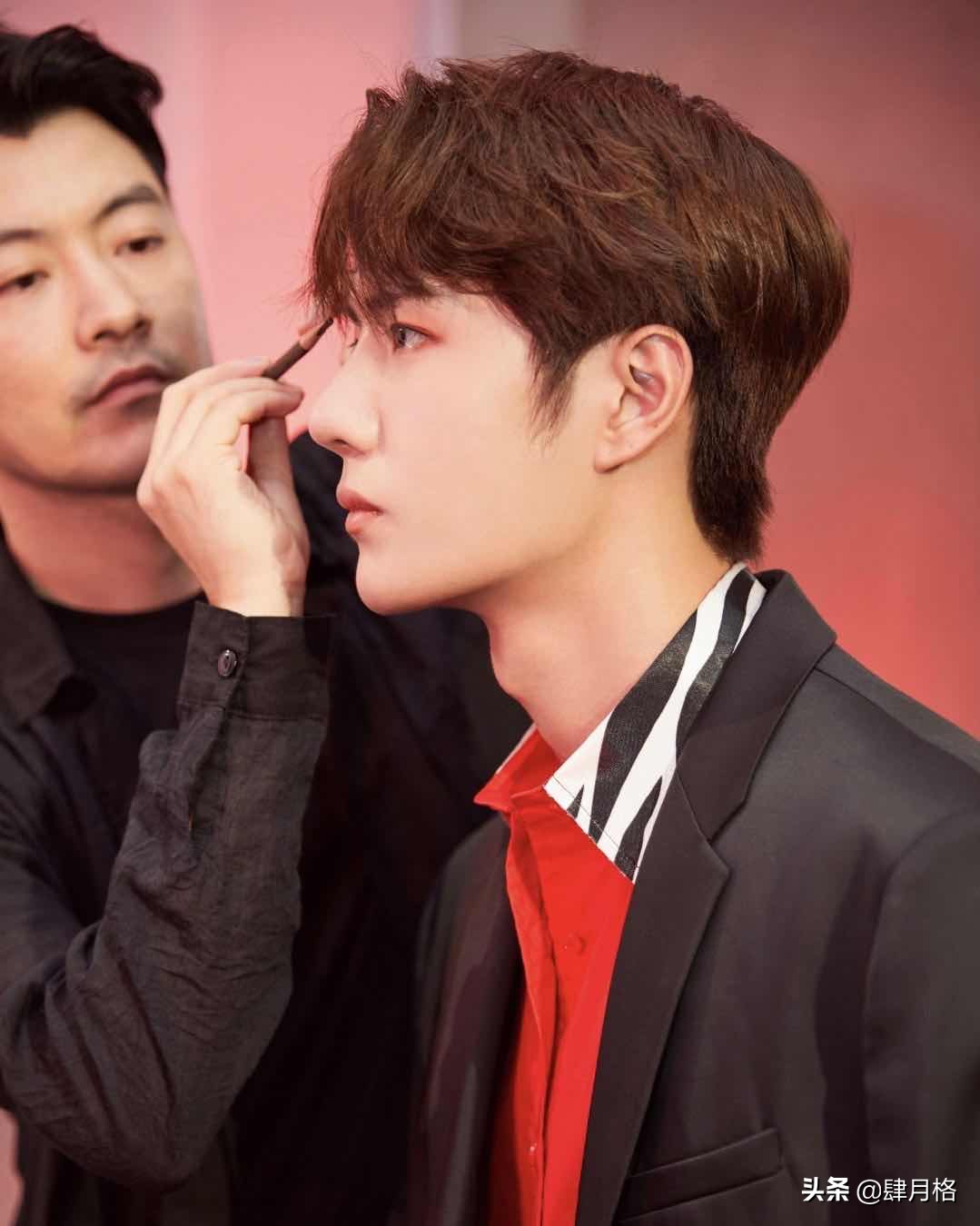 毕雯珺代言的口红是什么品牌,毕雯珺3ce口红