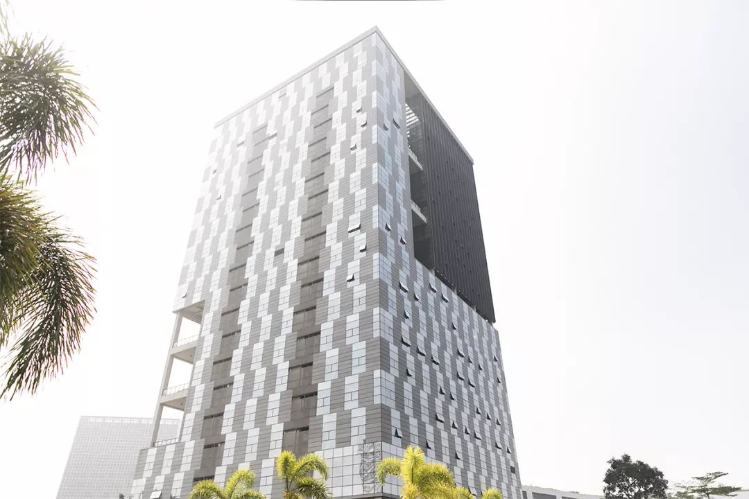 深圳有个建在“空中”的大学，拍照美到爆！