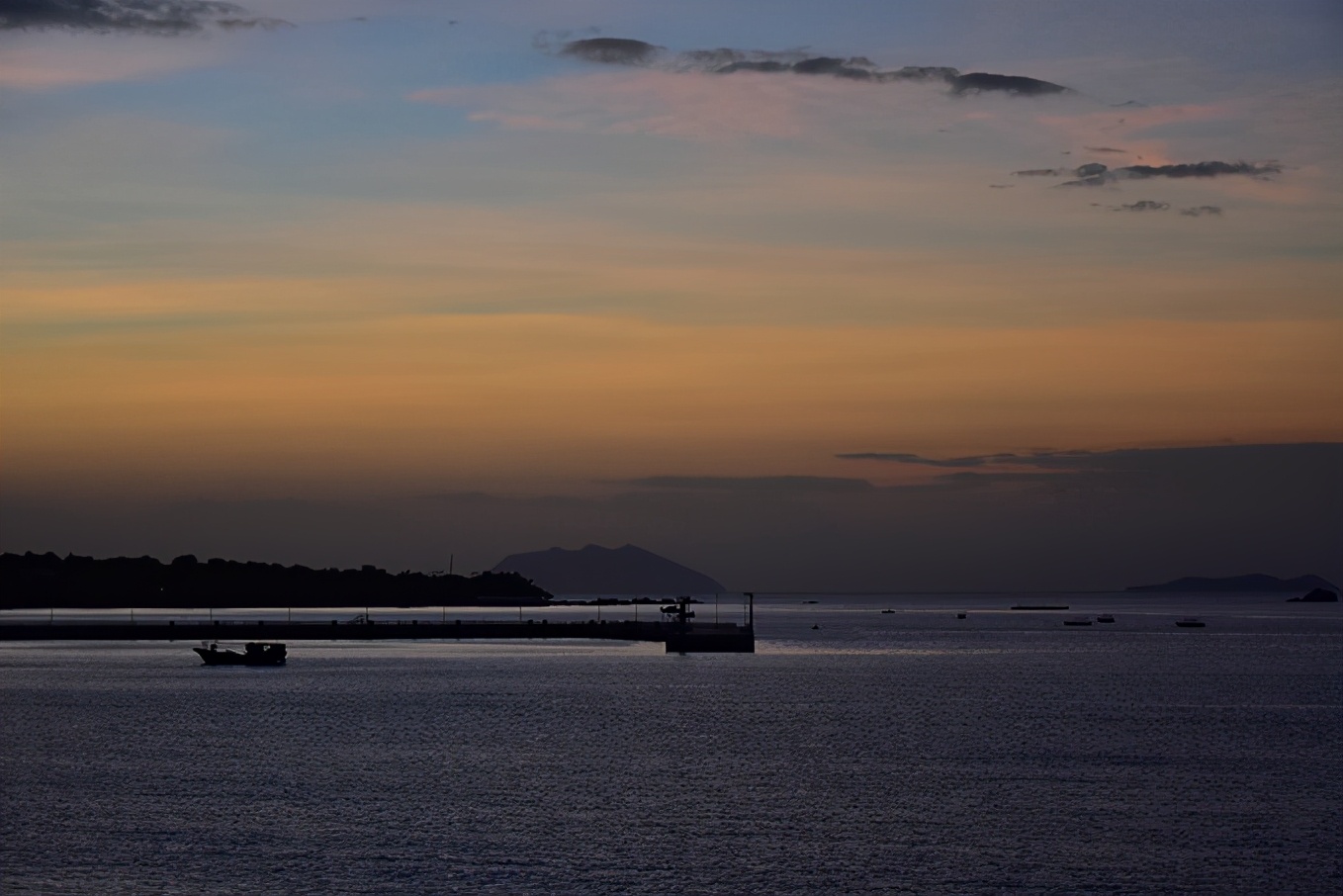 来三亚必吃的海南菜,三亚旅游在哪里吃海南菜
