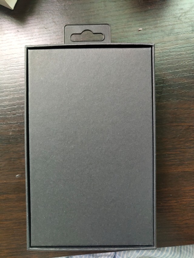 戴上它你就是全淘宝最靓的仔，月销3w笔的唐麦A8到底如何？