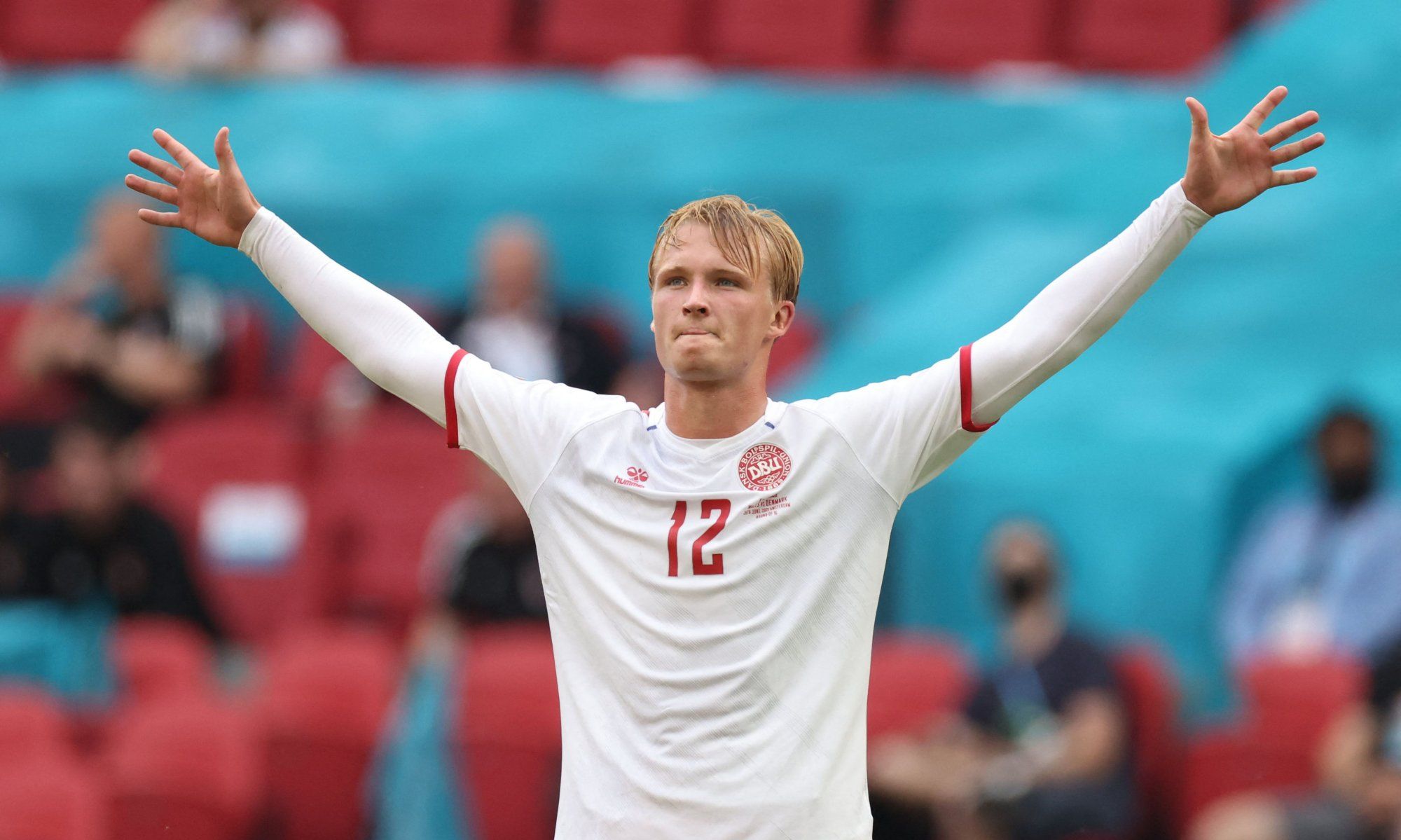 基耶萨滑跪欧洲杯,小基耶萨欧洲杯集锦