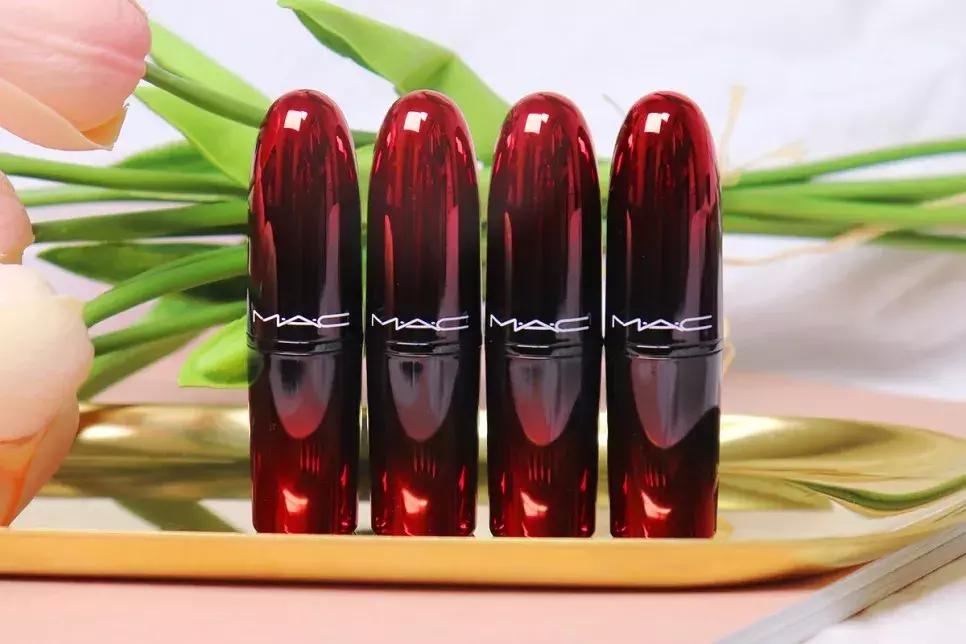 M.A.C又双叒出新色号了！不抢又要断货了