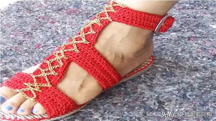 钩针钩出漂亮的毛线鞋图解,钩针钩织有些后跟的鞋子全部教程