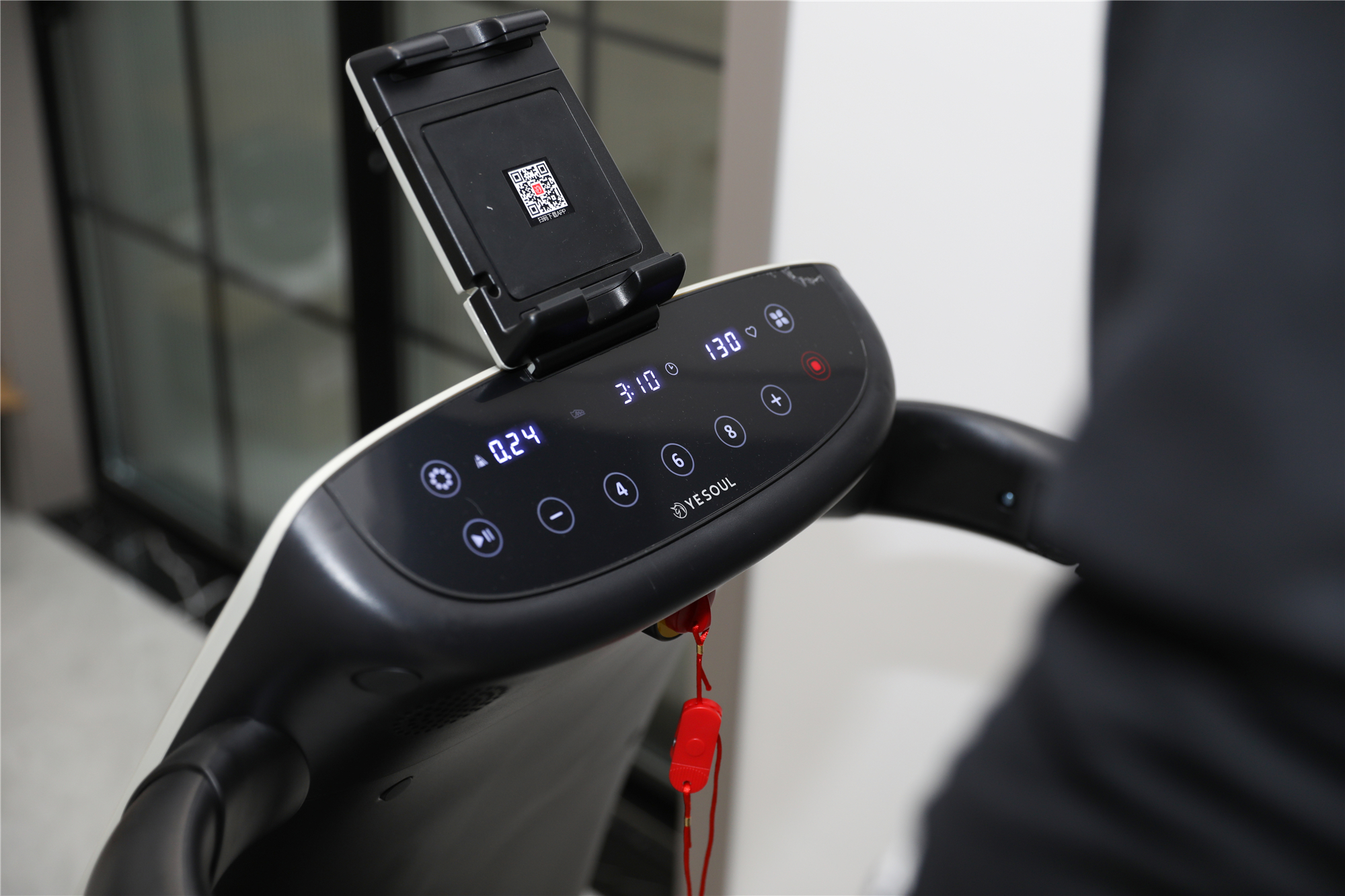 野小兽p30跑步机静音模式,野小兽p30智能跑步机测评