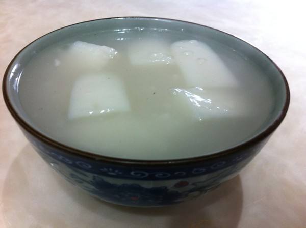 糍粑的多种吃法,纯糯米糍粑油炸吃法的全过程