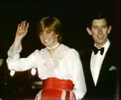 戴安娜走秀完整版,惊鸿一瞥古典婚礼