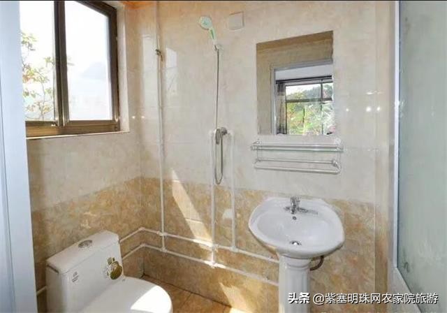 兴隆县花市村煎饼王农家院,承德兴隆煎饼的做法