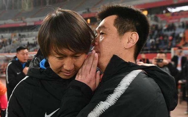 李铁留任国足帅位最合理的选择,国足主帅目标李铁李霄鹏