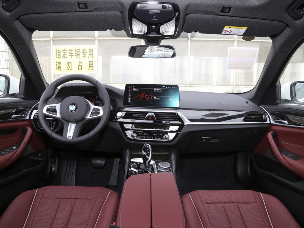 新款宝马5系530领先和尊享的区别,宝马新5系530领先按键功能图解