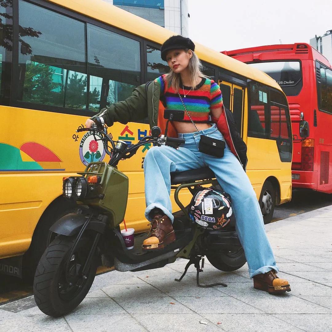 做权志龙闺蜜有多幸福?全球限定随便送:今晚我们都是柠檬精女孩