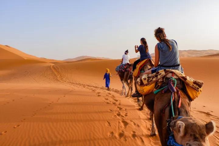 十年后农村女孩逆袭成为女总,一个农村姑娘的十年从乡村到城市