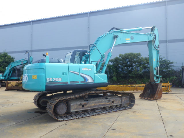 日本二手挖掘机运回国卖赚钱吗,日本进口挖掘机