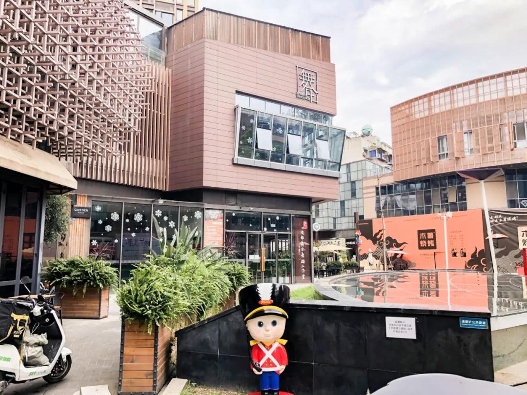 如何选好的舞蹈培训机构,选舞蹈培训学校怎样选该关注什么