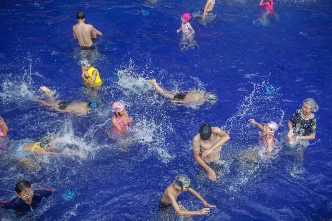 中秋国庆仅138元，两人同行玩转5A长鹿旅游休博园+童话动物王国