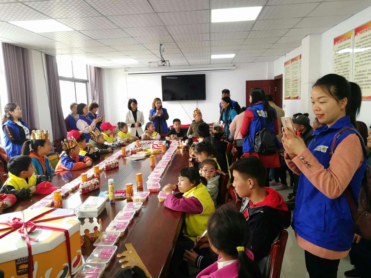 公益小天使活动,公益小天使五一活动