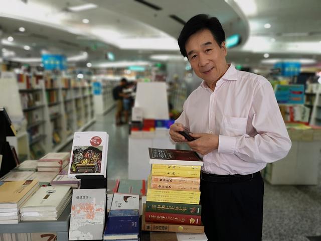 第0194篇，也曾晨读心血来潮炽热时，方晓书痴研习经典寒山寺