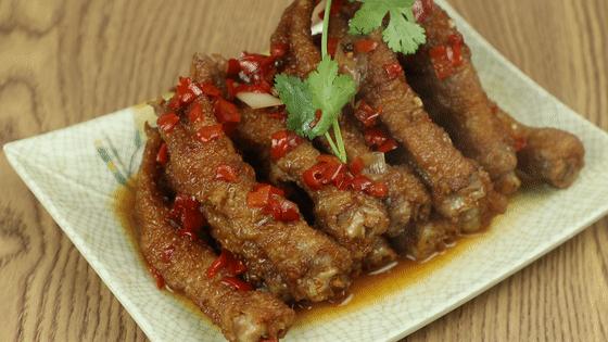 虎皮鸡爪怎么做会又香又烂有点甜,虎皮鸡爪如何做到脱骨而不烂