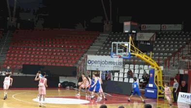 16岁中国后卫,中国篮球14岁后卫