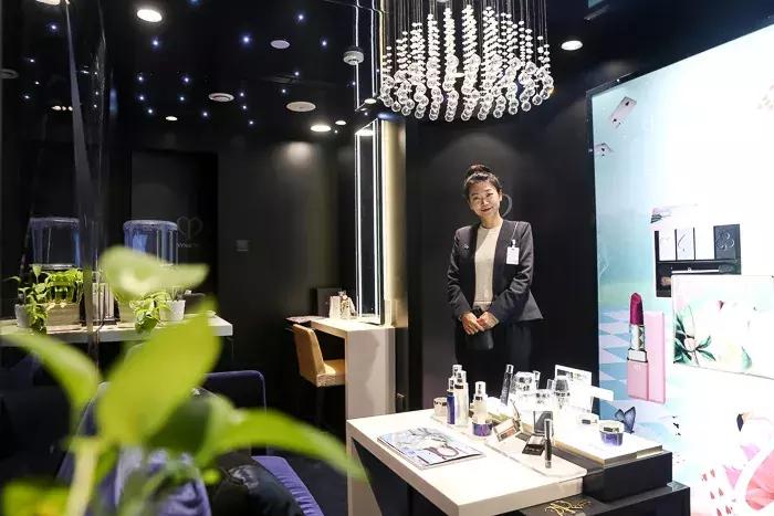 代购卖1000多的护肤品大概有哪些,代购一套护肤品赚多少