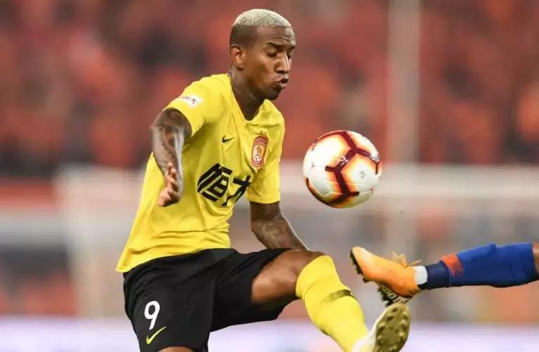 武磊对鲁能,武磊对鲁能冲突