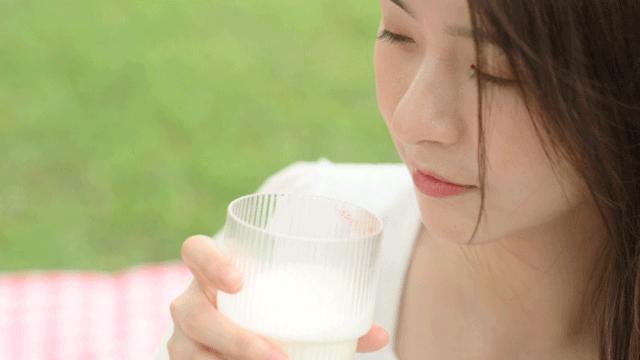 今时今日，连燕塘牛奶也有「小蛮腰」了？